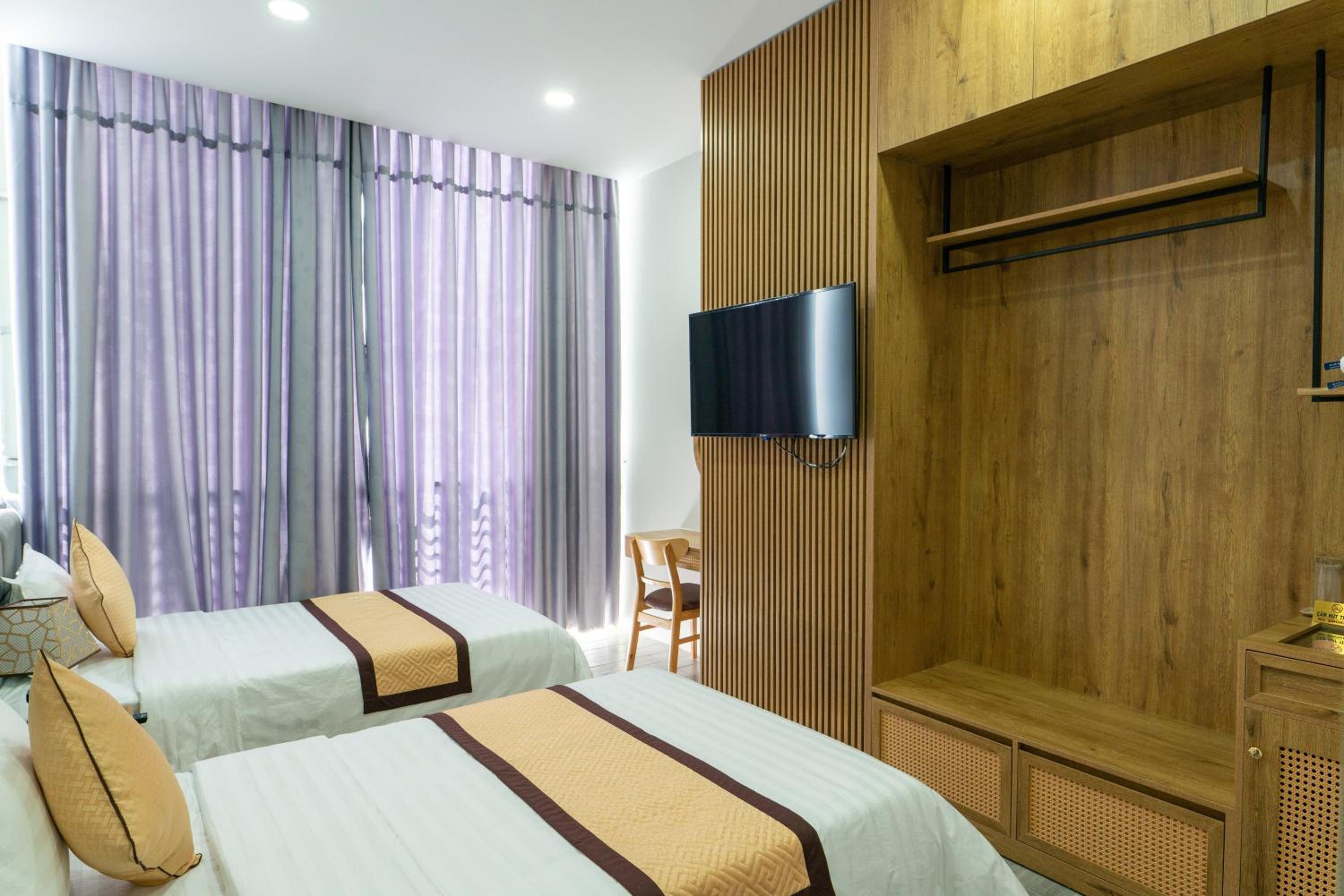 Deluxe Twin Room photo 3