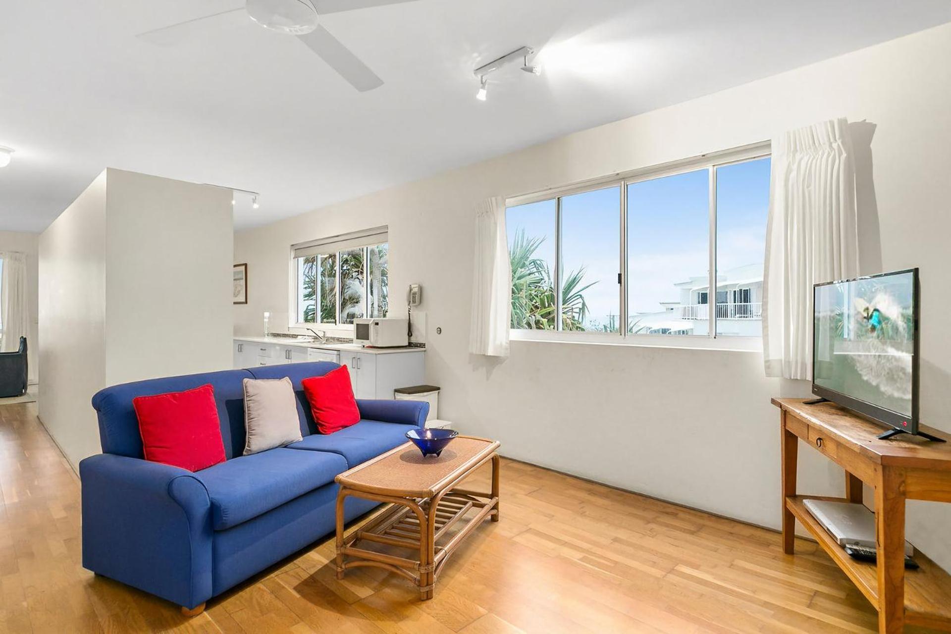 Apartment photo 3