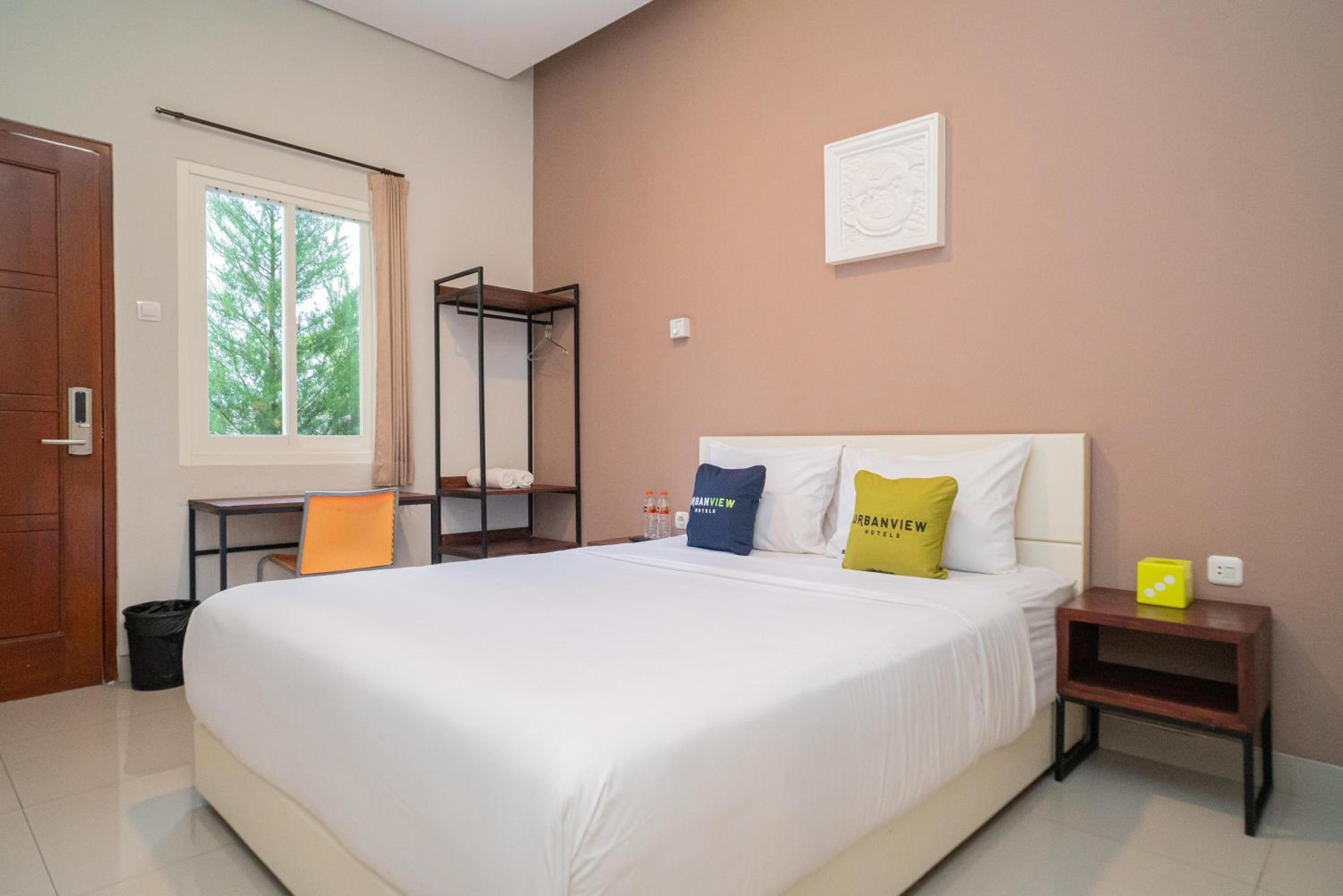 Deluxe Double Room - Photo 1