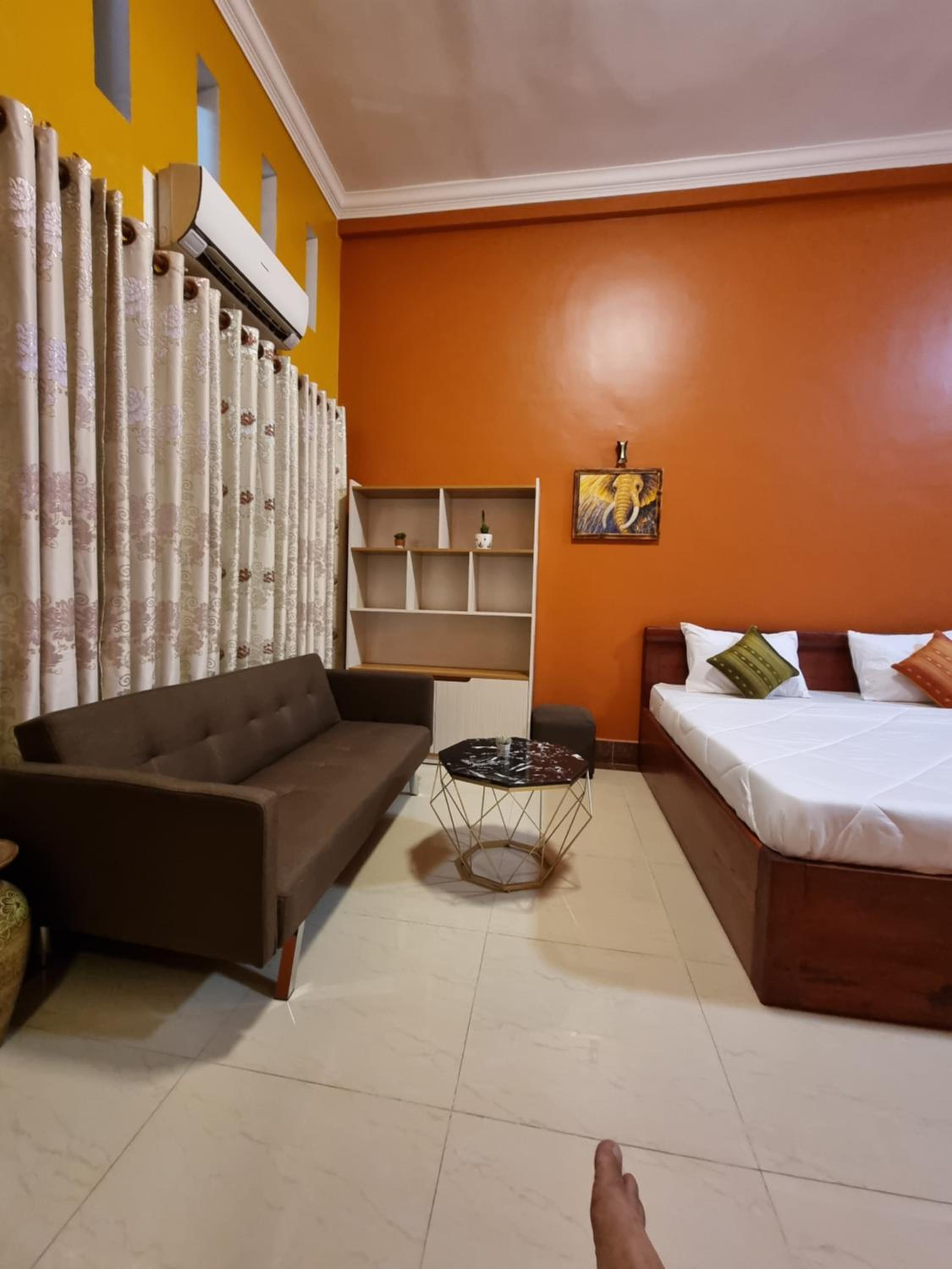 King Room with Balcony - Photo 2