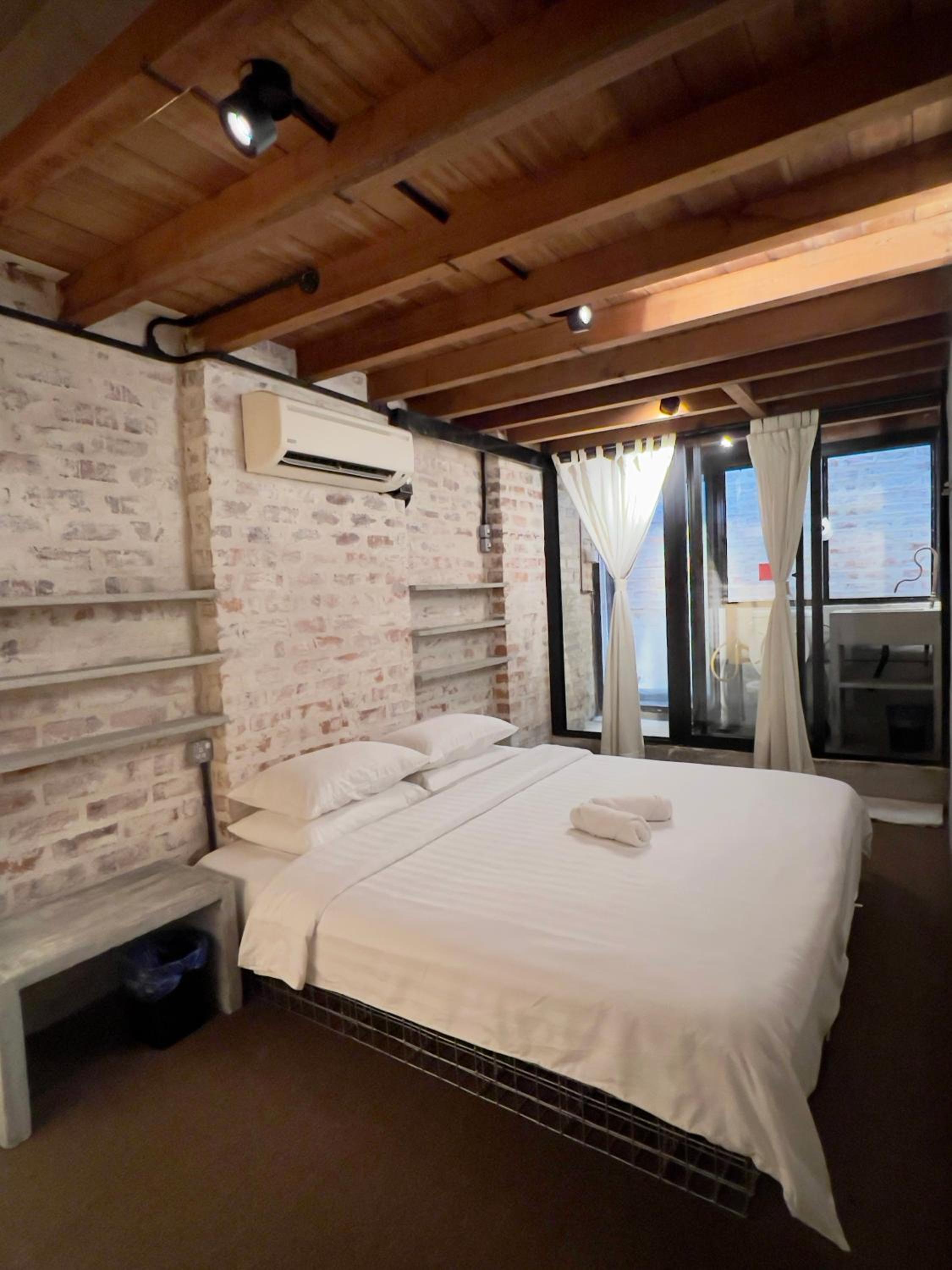 Twin Room with Bathroom