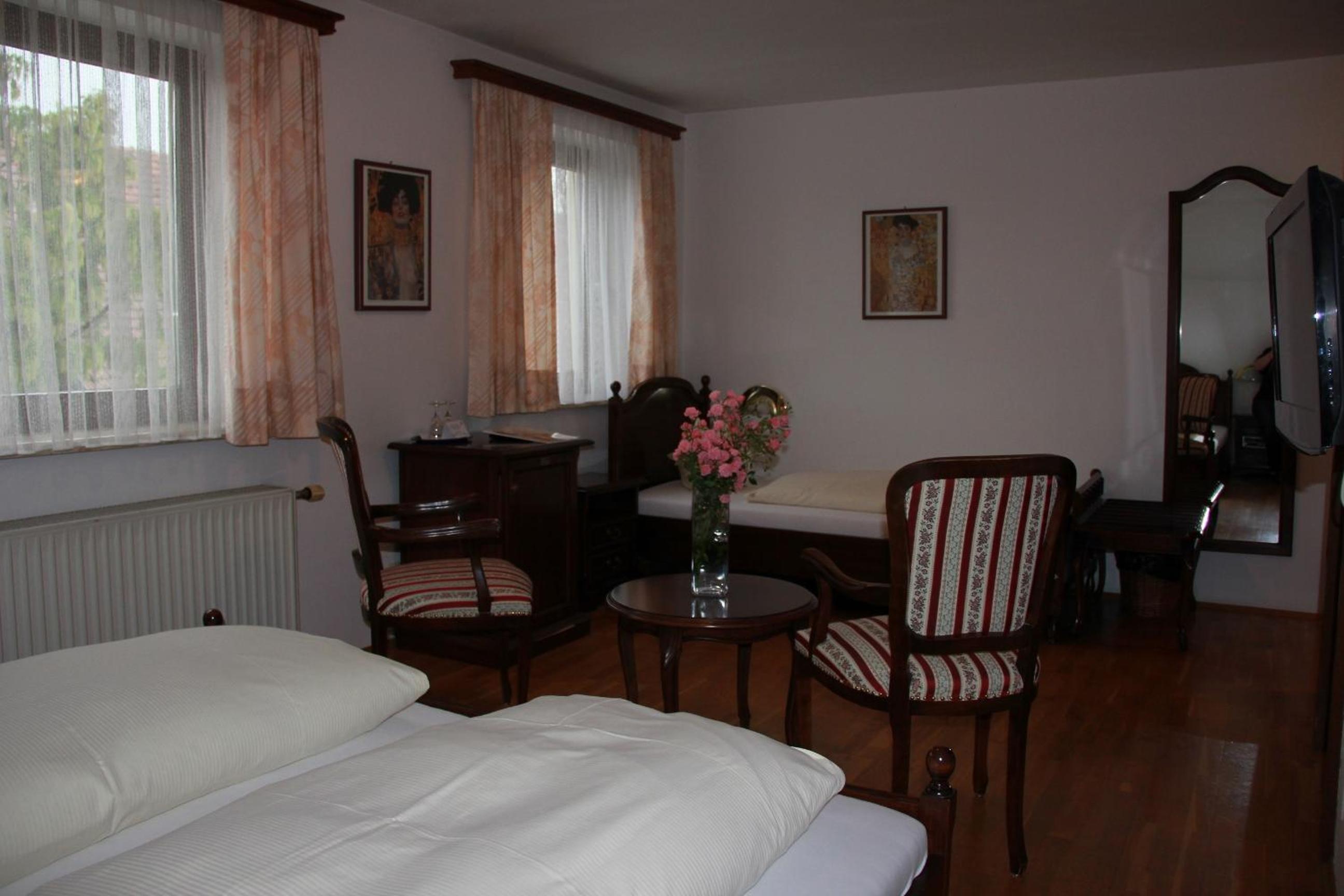 Classic Triple Room