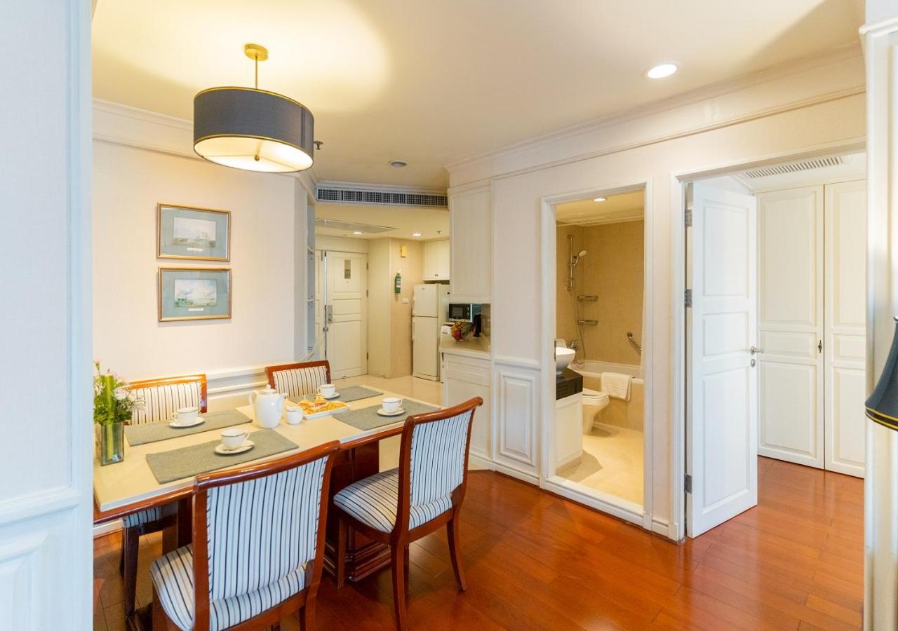 Three-Bedroom Family Grand Suite photo 3