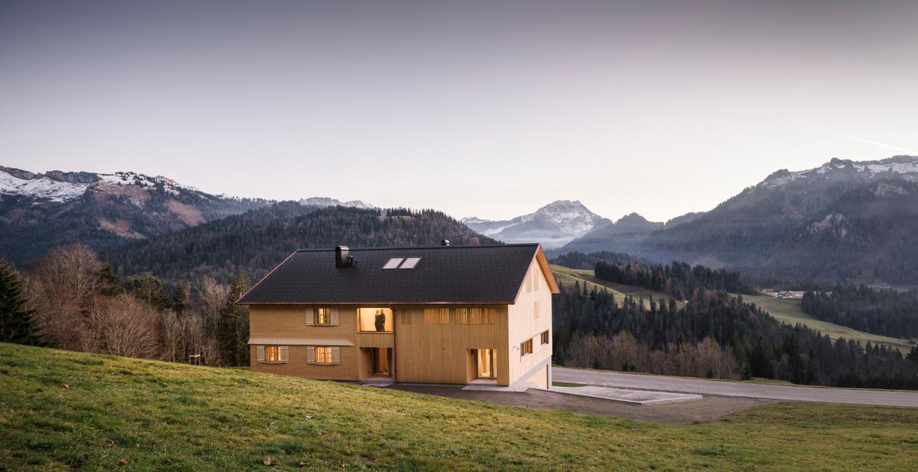 Three-Bedroom Vacation Home  photo 3