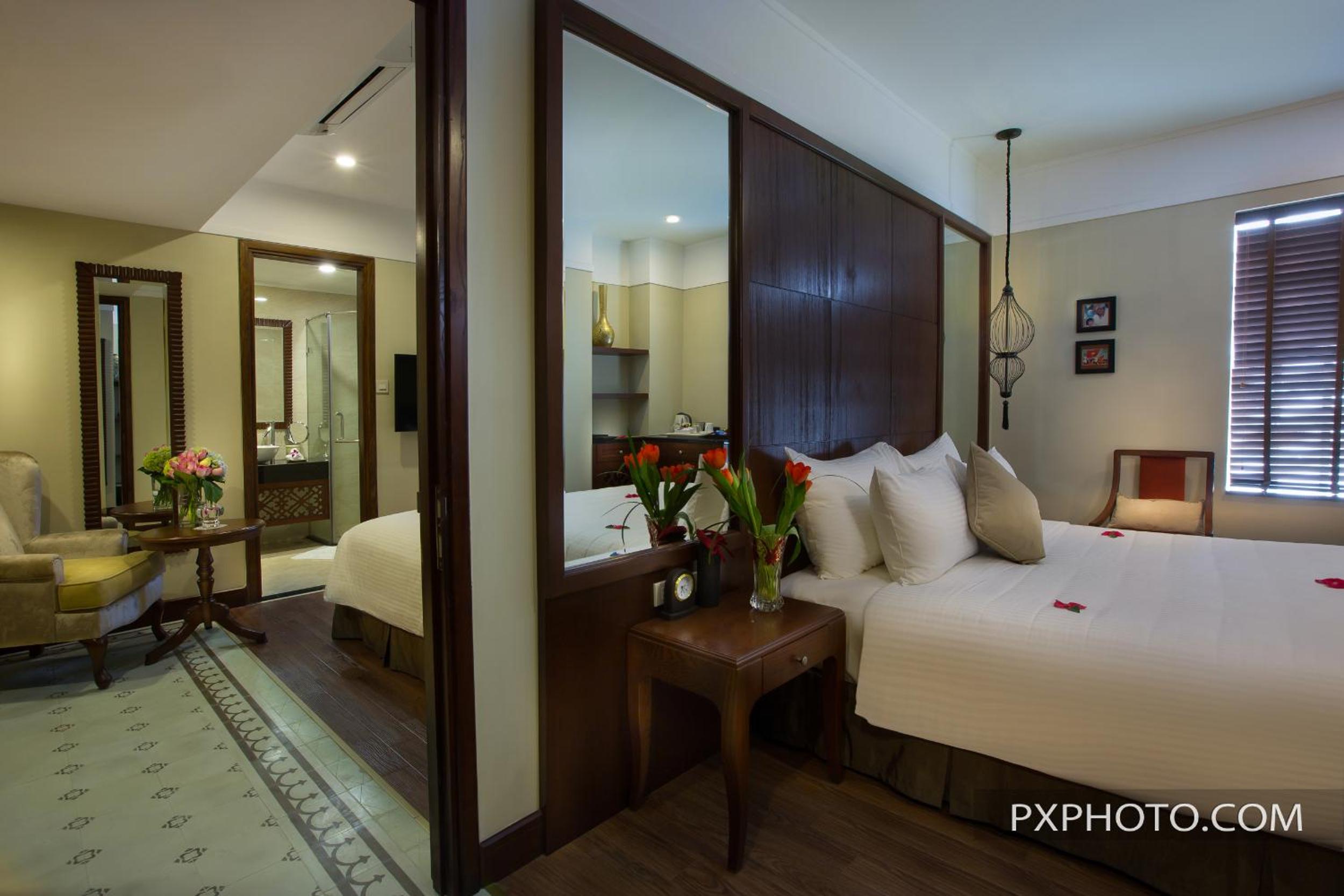 Family Room (Connecting Room)