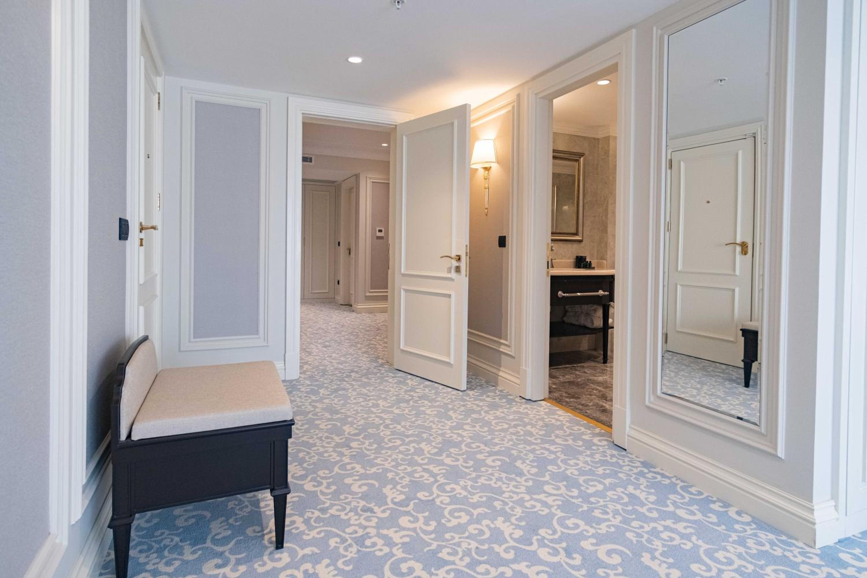 Family Suite Room with Sea View photo 2
