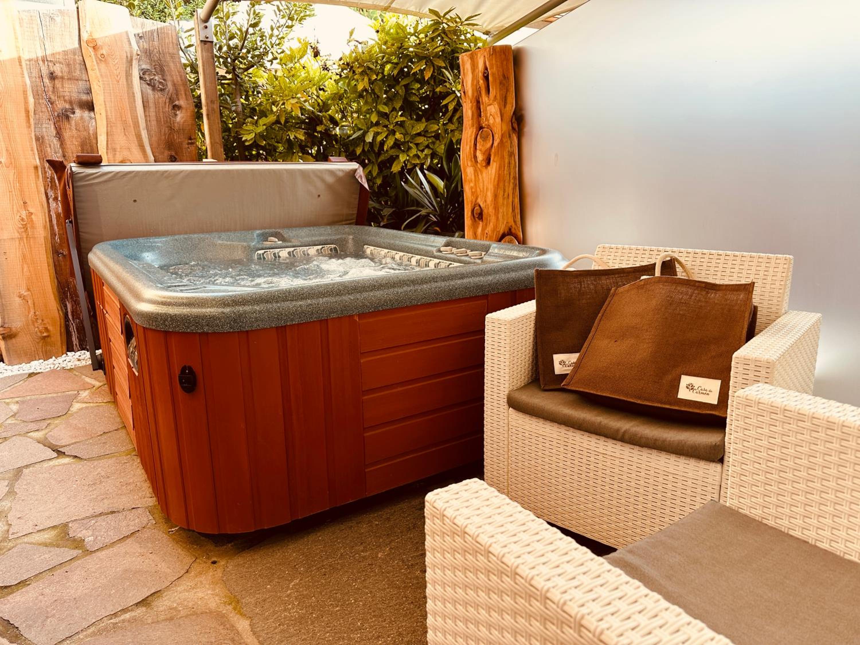 King Room with Spa Bath - Photo 8