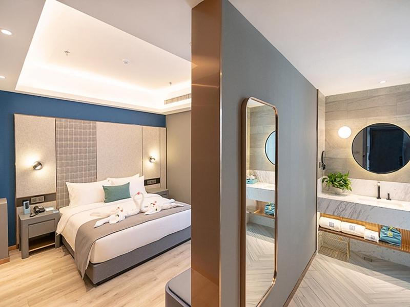 Business Suite  photo 1