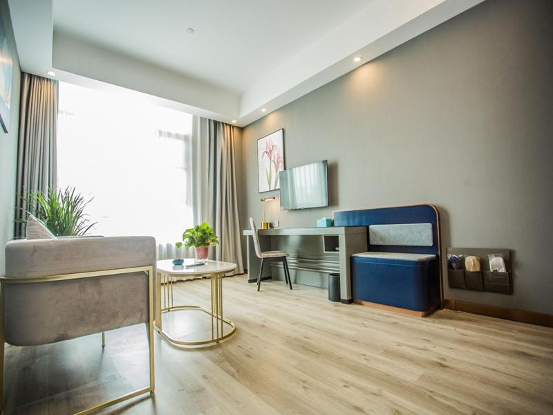 Suite  photo 1