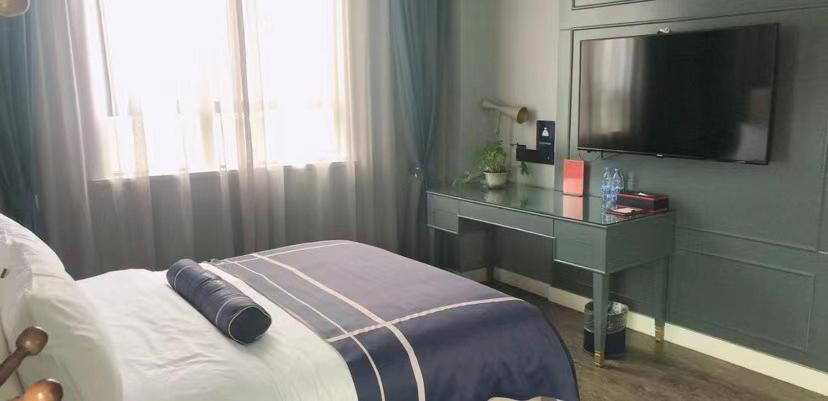 Double Room With View