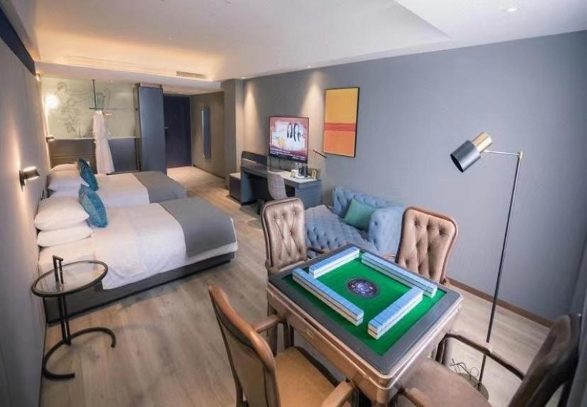 Lanou Twin Room with Mahjong photo 3