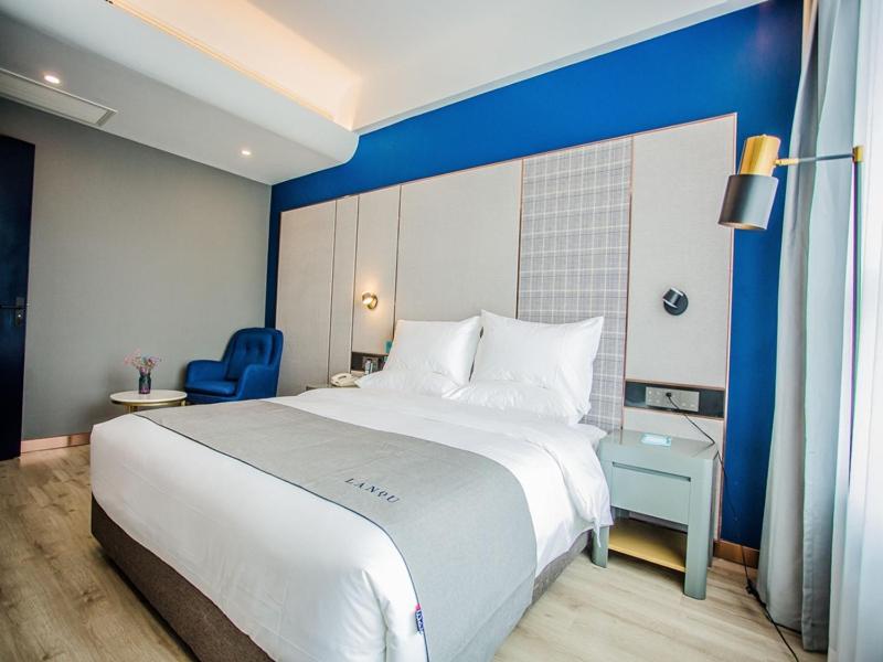 Suite  photo 2