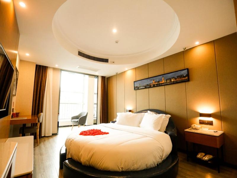 Double Room With Nile River Theme photo 2