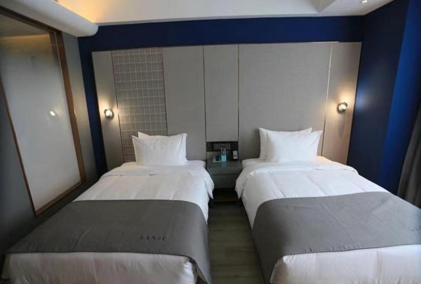 Superior Twin Room photo 1