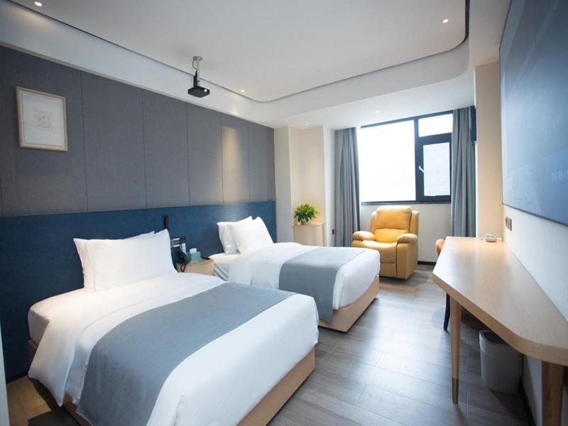 Lanyi Twin Room With Movie  photo 2
