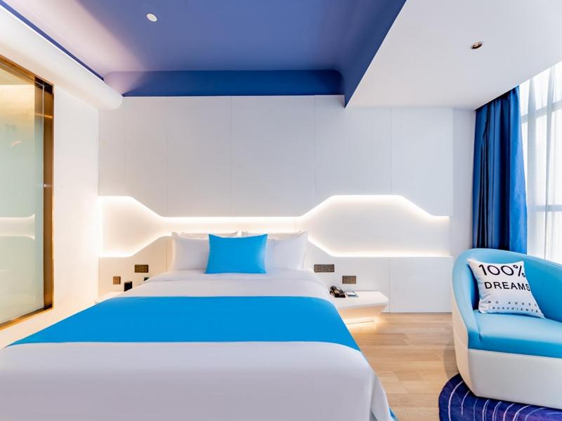 Lanyi Twin Room