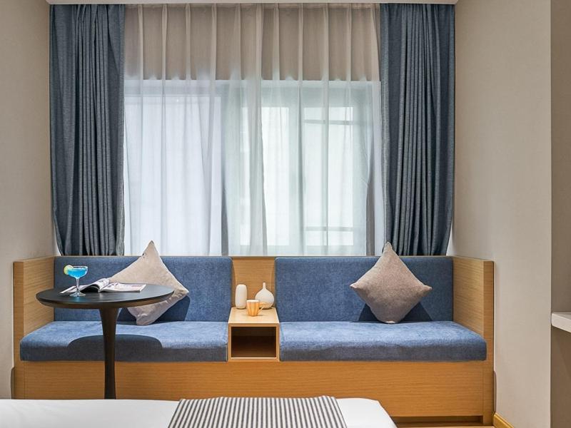 Entertaining Double Room - Photo 10