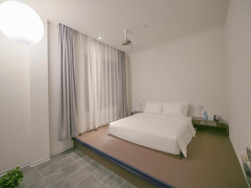 Sleepy Double Room  photo 1