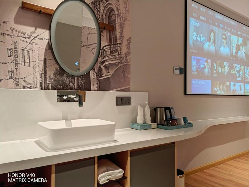 Entertaining Double Room - Photo 11