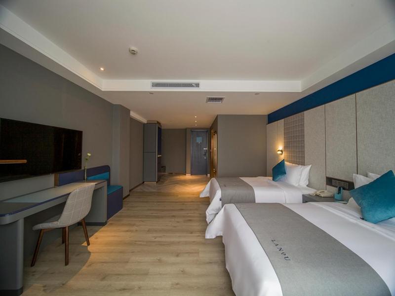 Deluxe Twin Room  photo 2