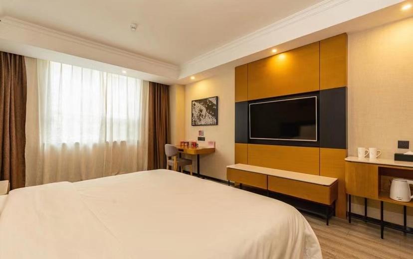 Lanyi Twin Room photo 1