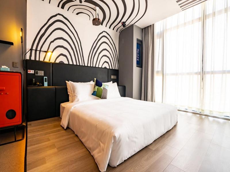 Scientific Double Room