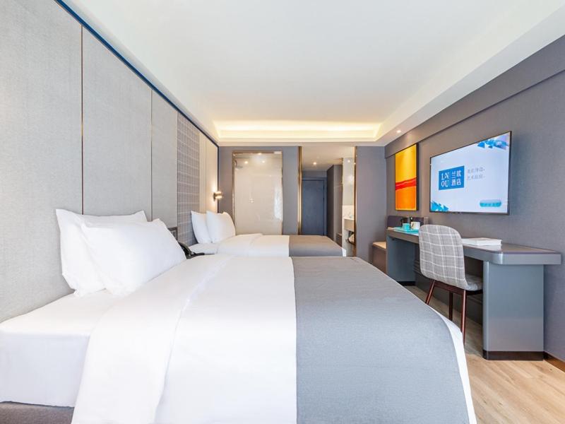 Lanyi Twin Room photo 2