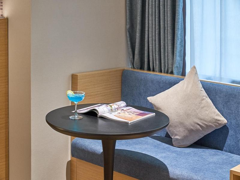 Entertaining Double Room - Photo 4