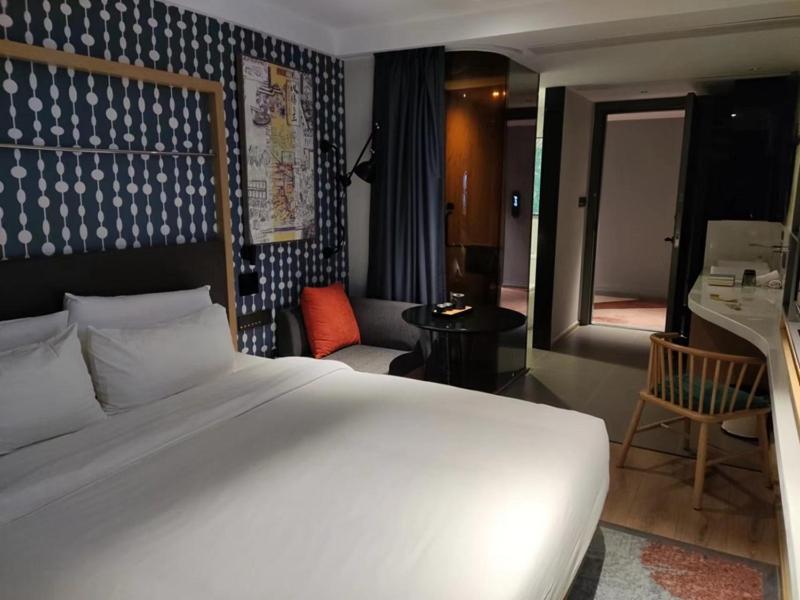 Deluxe Twin Room  - Photo 9
