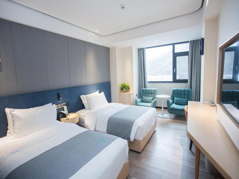 Lanou Twin Room With City View  photo 3