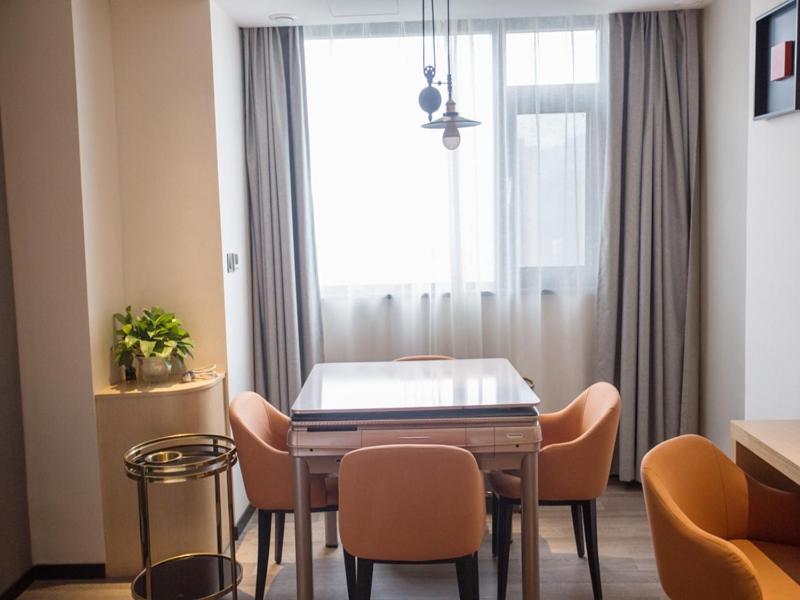 Entertaining Double Room - Photo 3