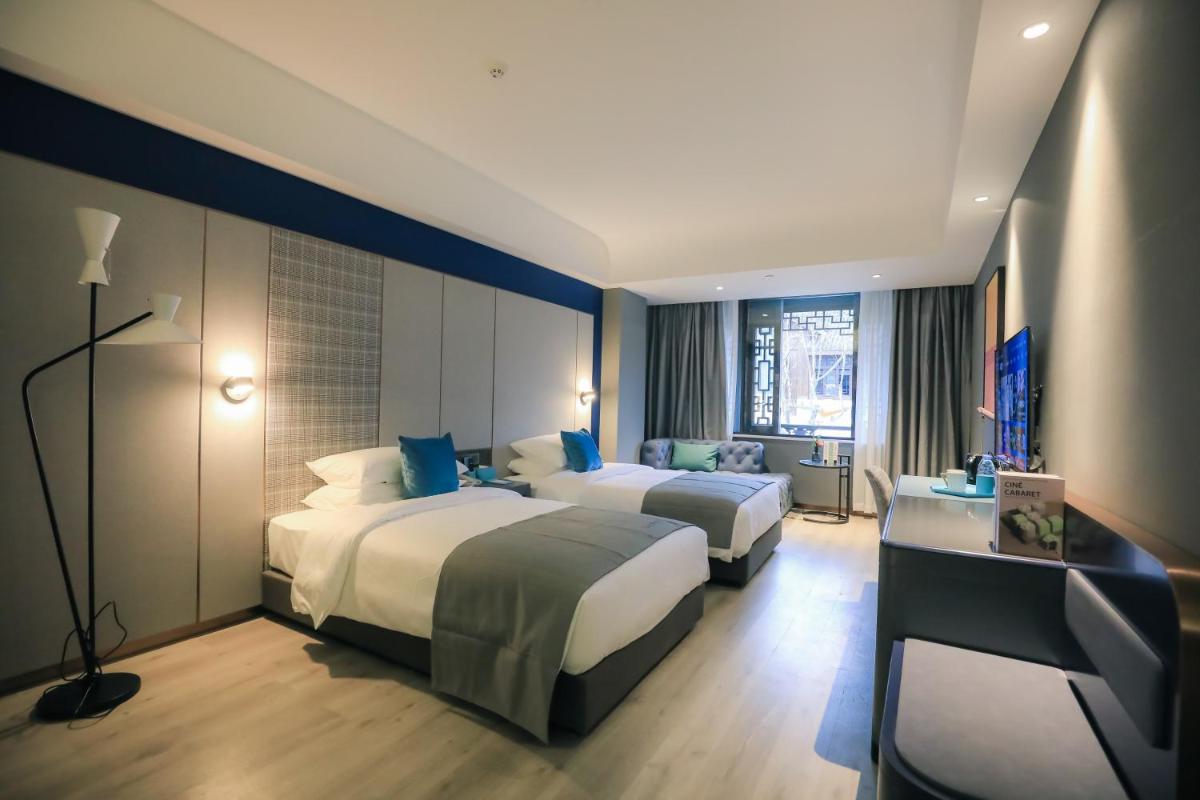 Superior Twin Room photo 2