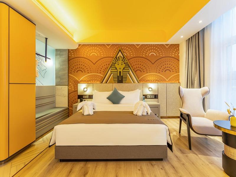 Double Room With Nile River Theme photo 3