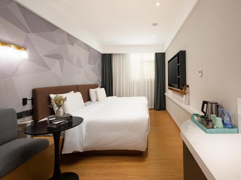 Entertaining Double Room - Photo 5