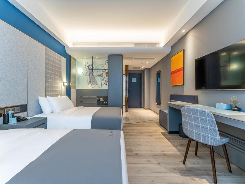 Deluxe Twin Room  photo 2