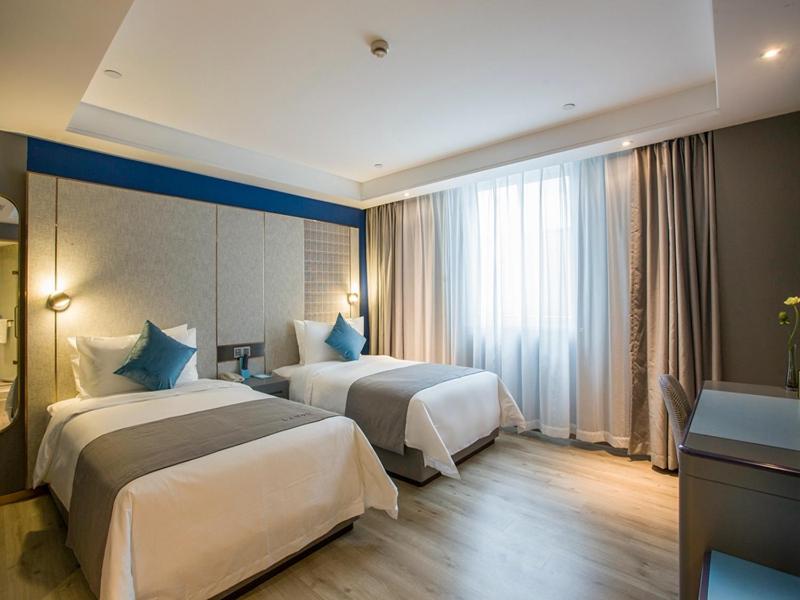 Superior Twin Room photo 2