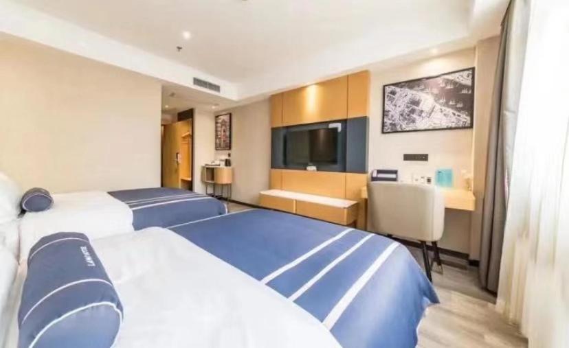 Premier Twin Room  photo 3