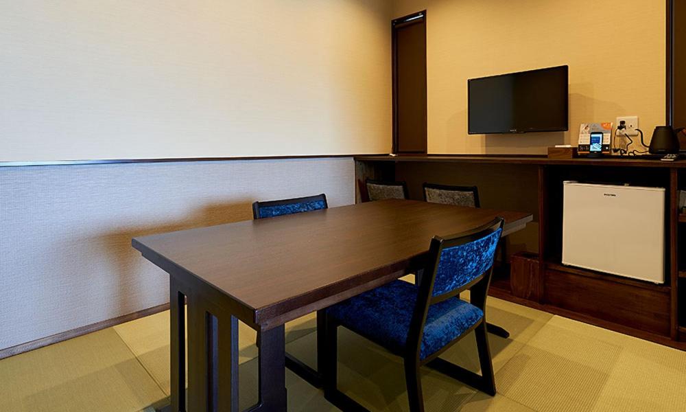 Suite with Sea View - Photo 1