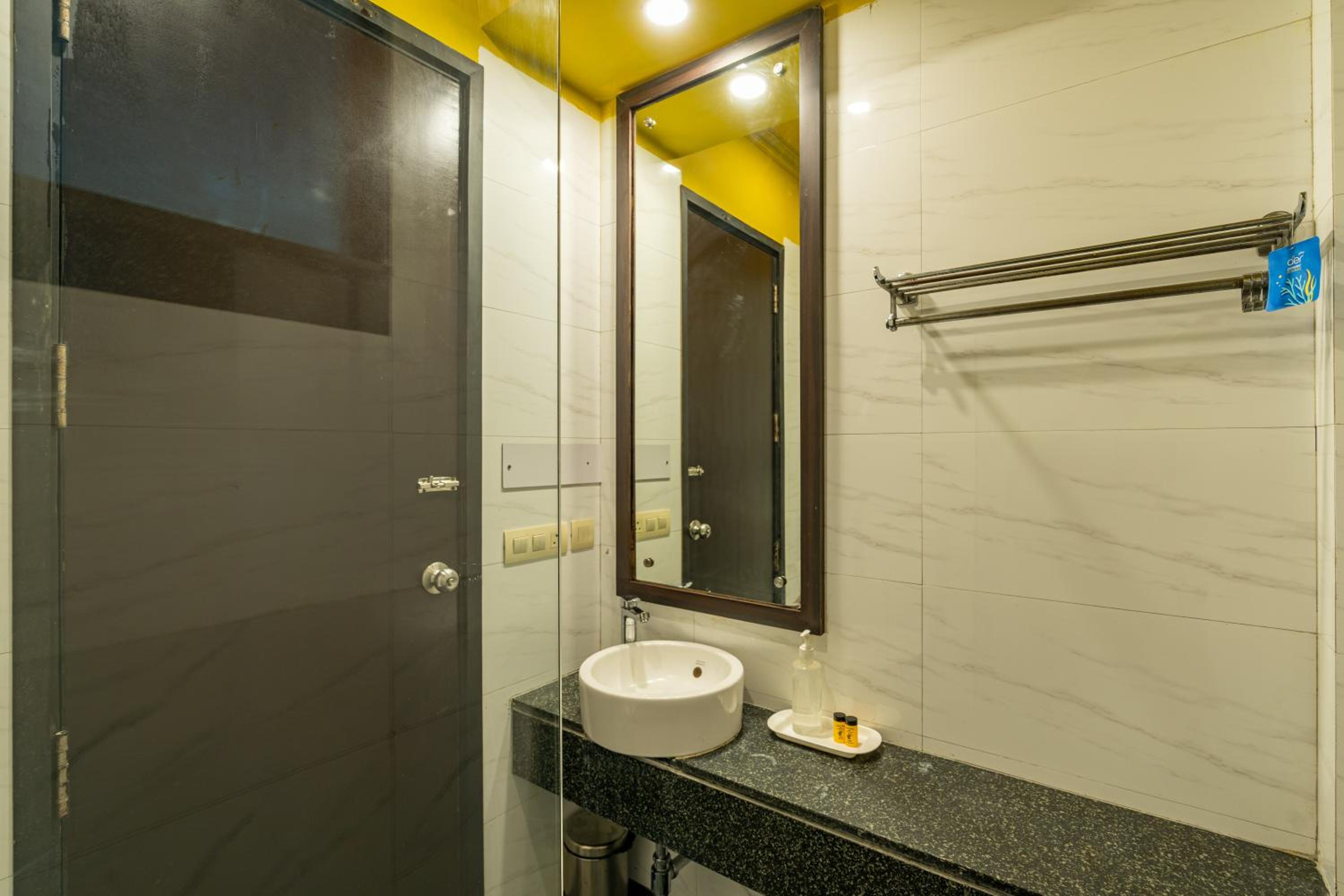 Deluxe Single Room photo 2