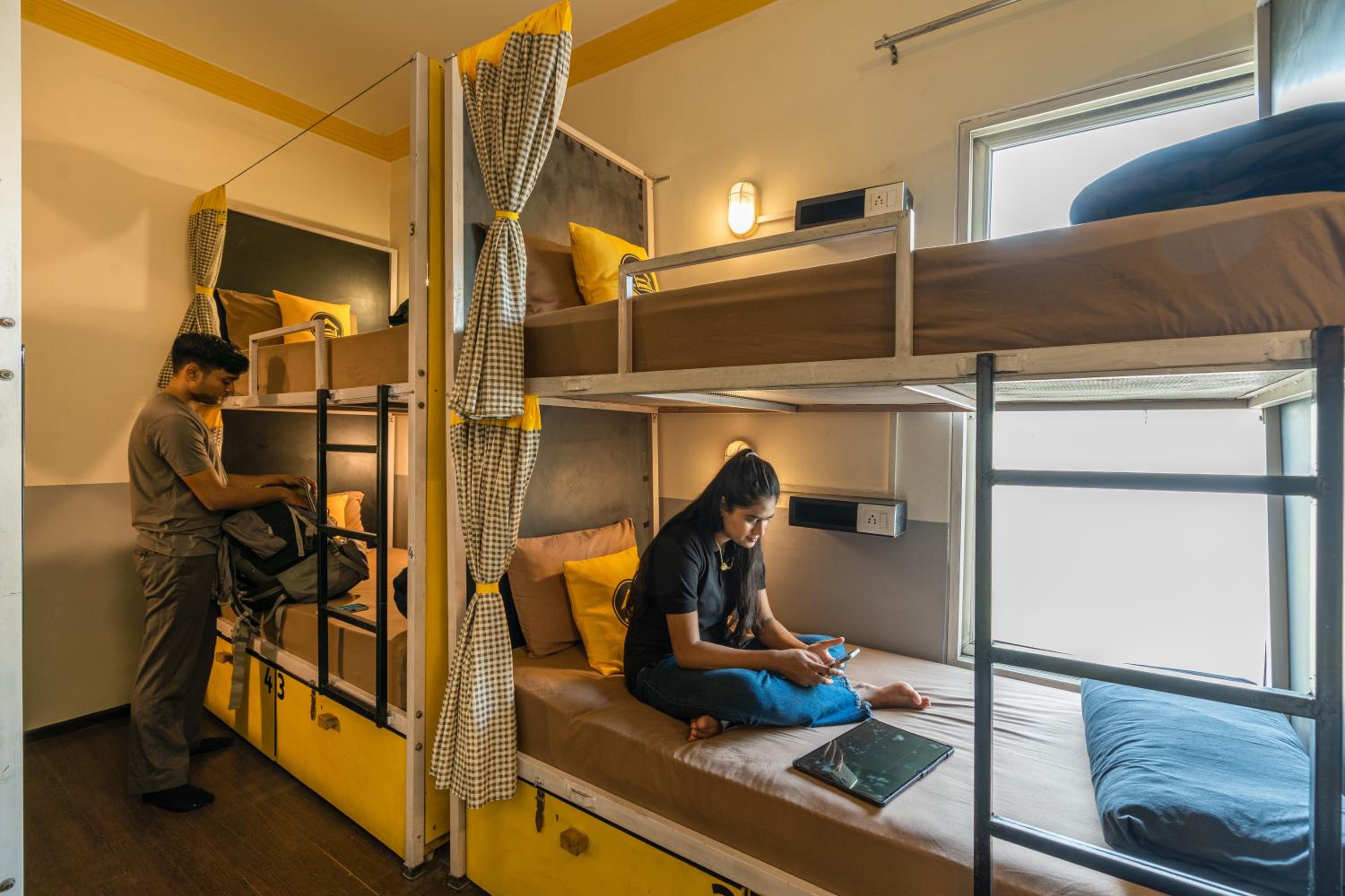 Standard - Bed In 6 Bed Mixed Dormitory photo 2