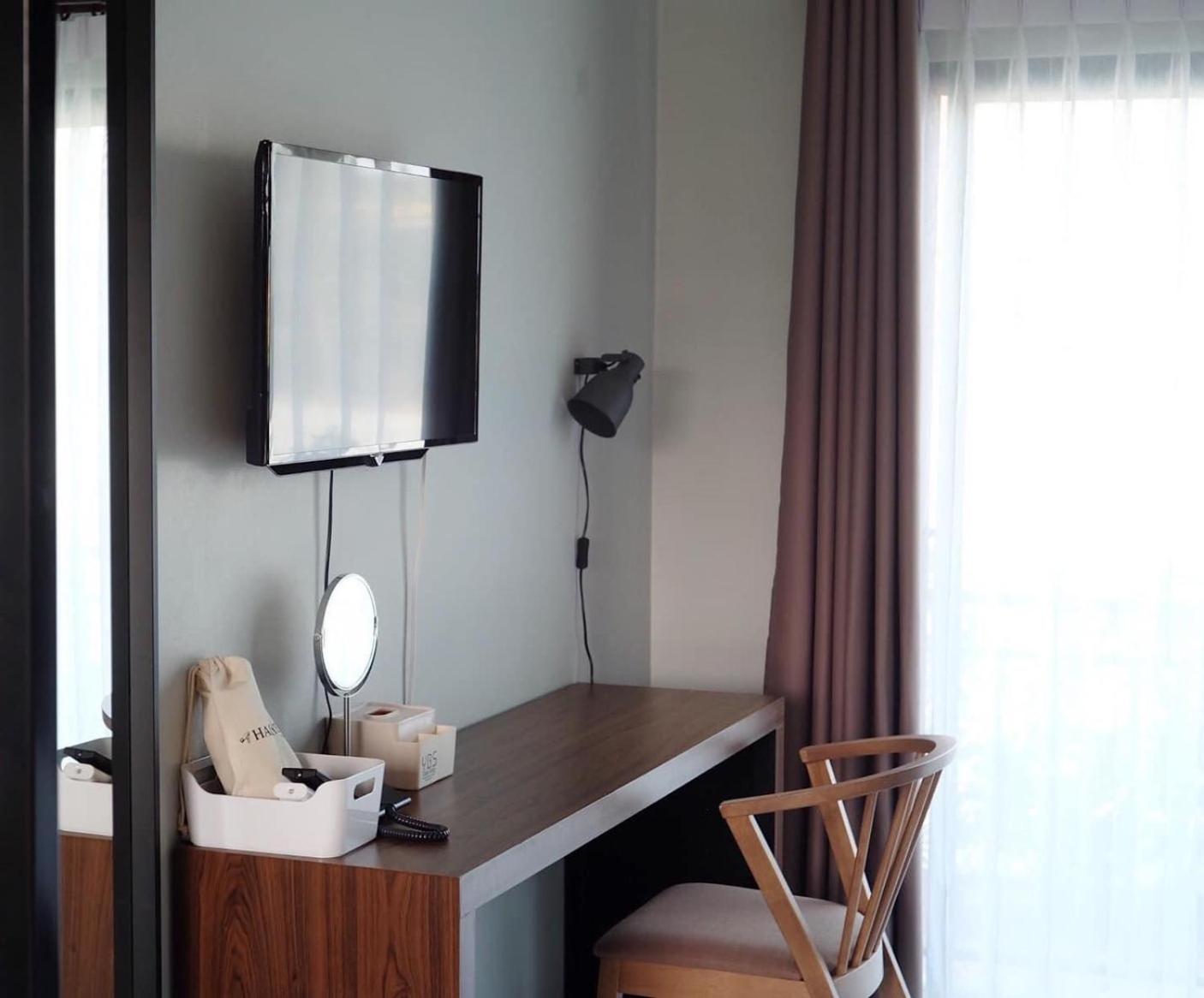 Thezen Hotel