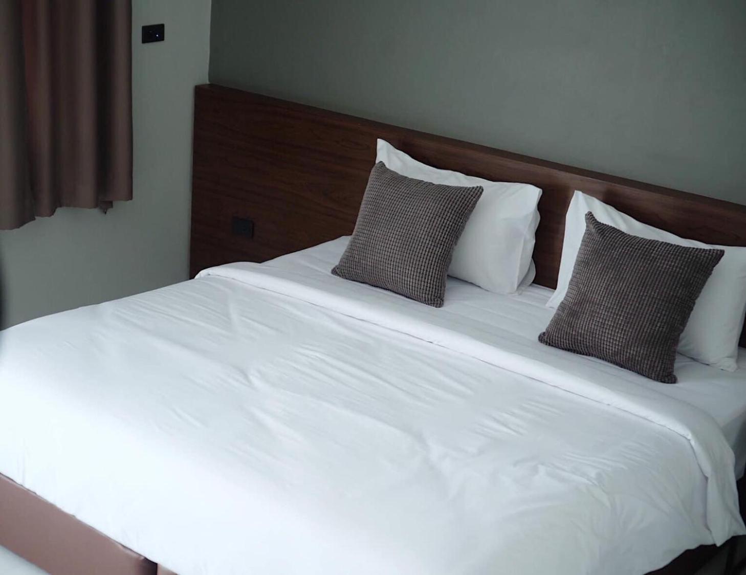 Double Room - Photo 3