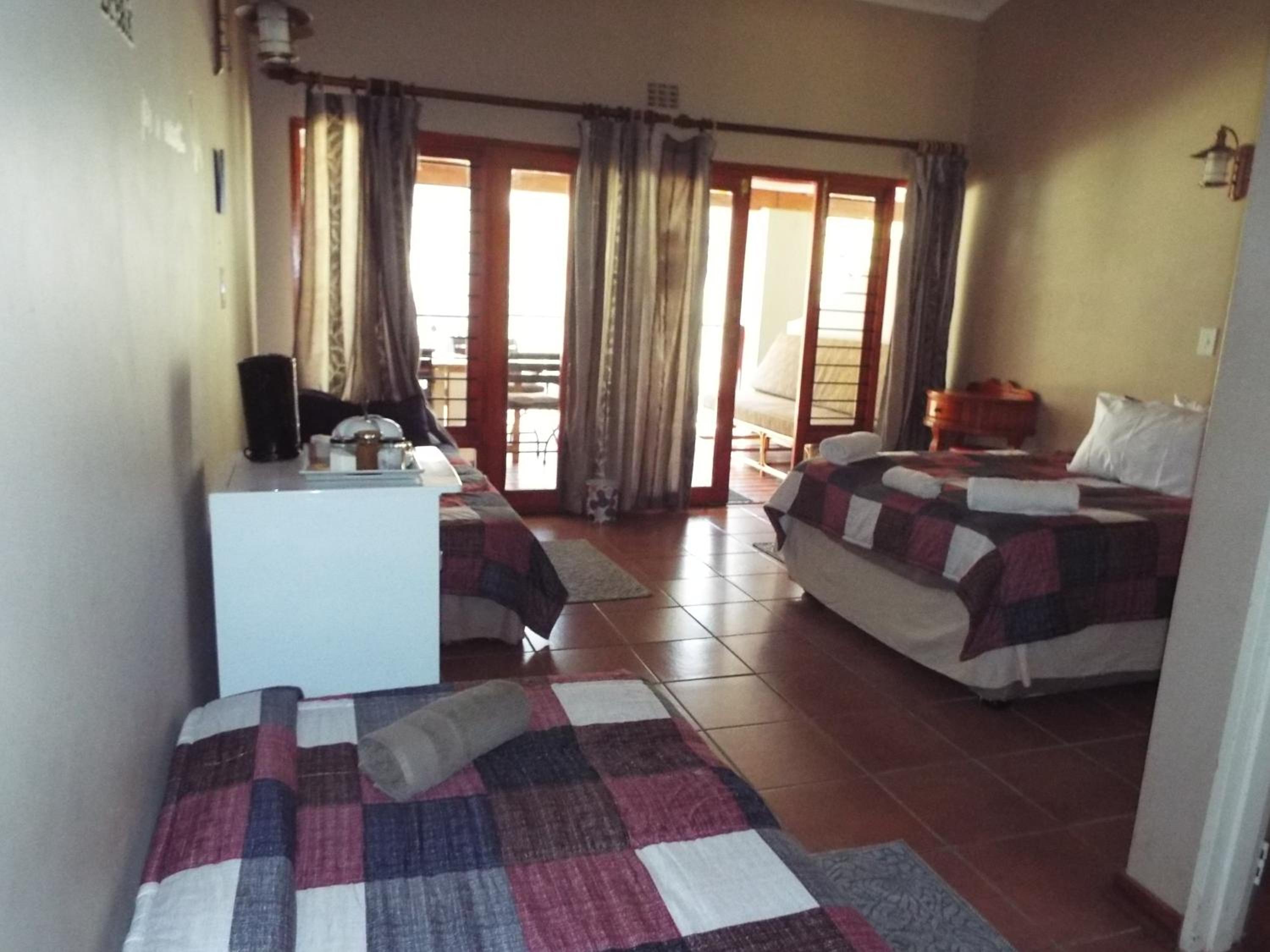 Standard Quadruple Room photo 3