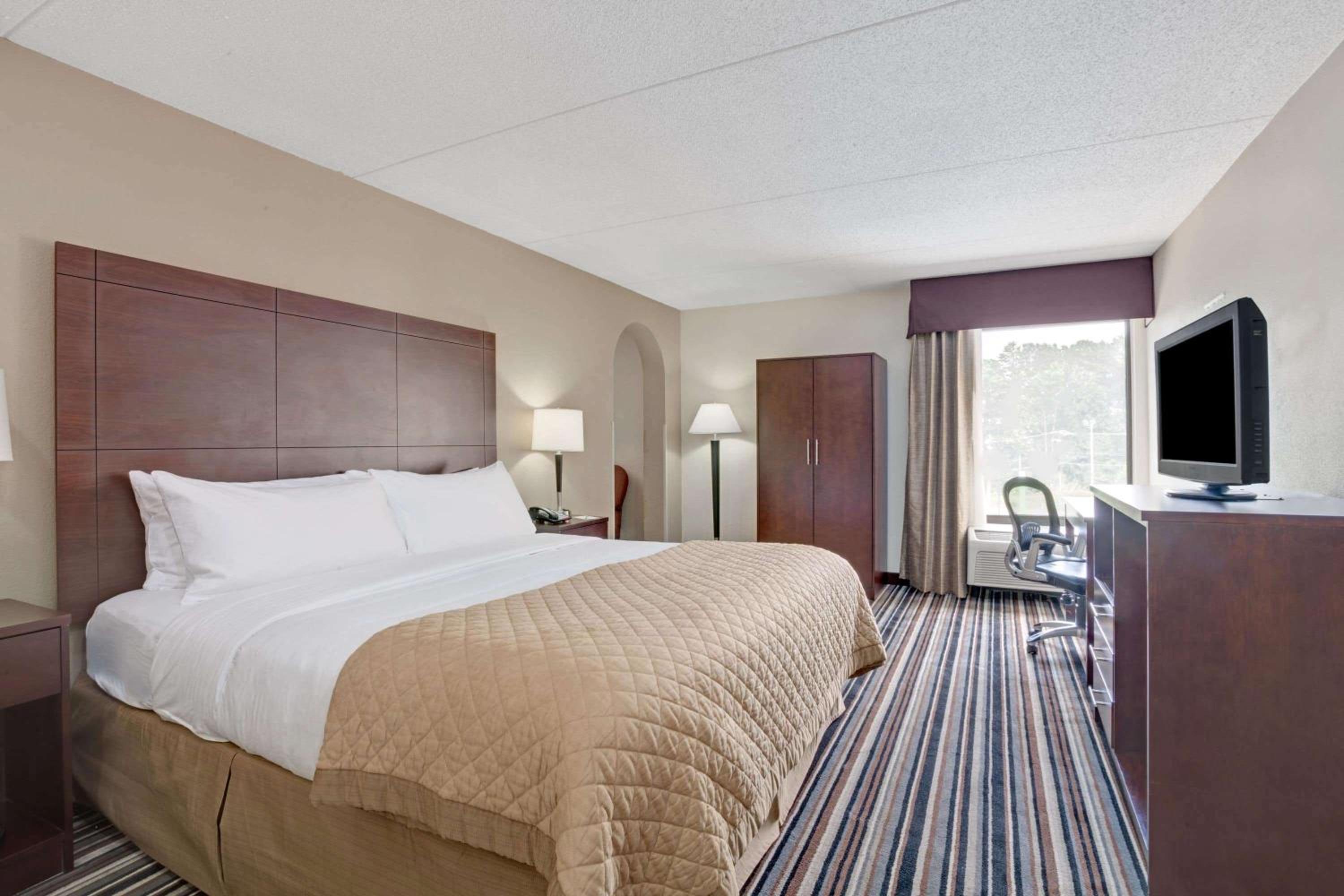 Double Room - Non-Smoking - Photo 1