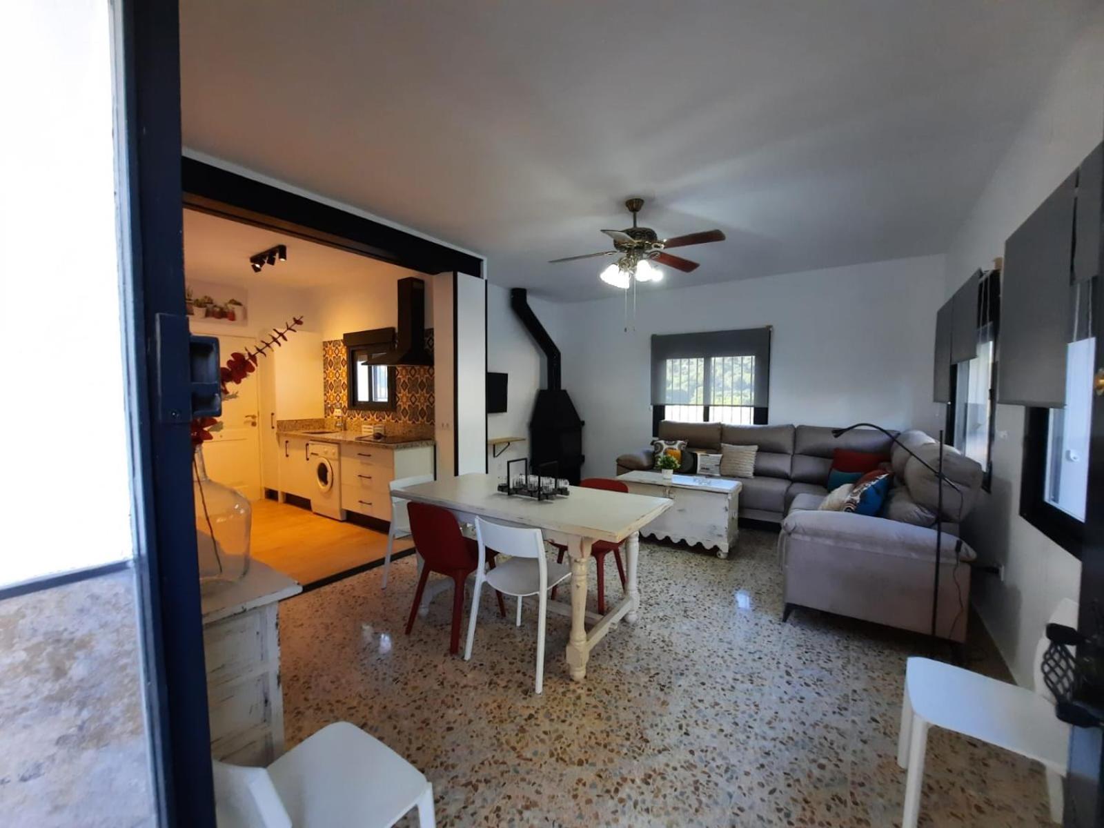 Casa de tres habitaciones