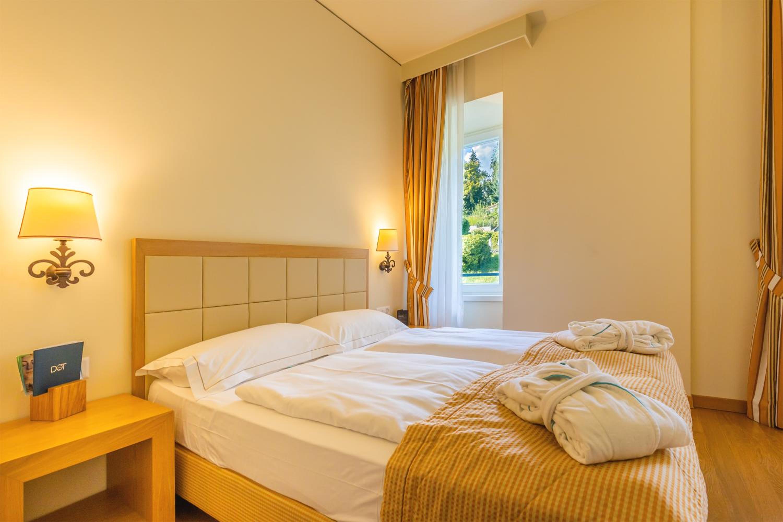 Comfort Double Room with Garden View - Photo 2