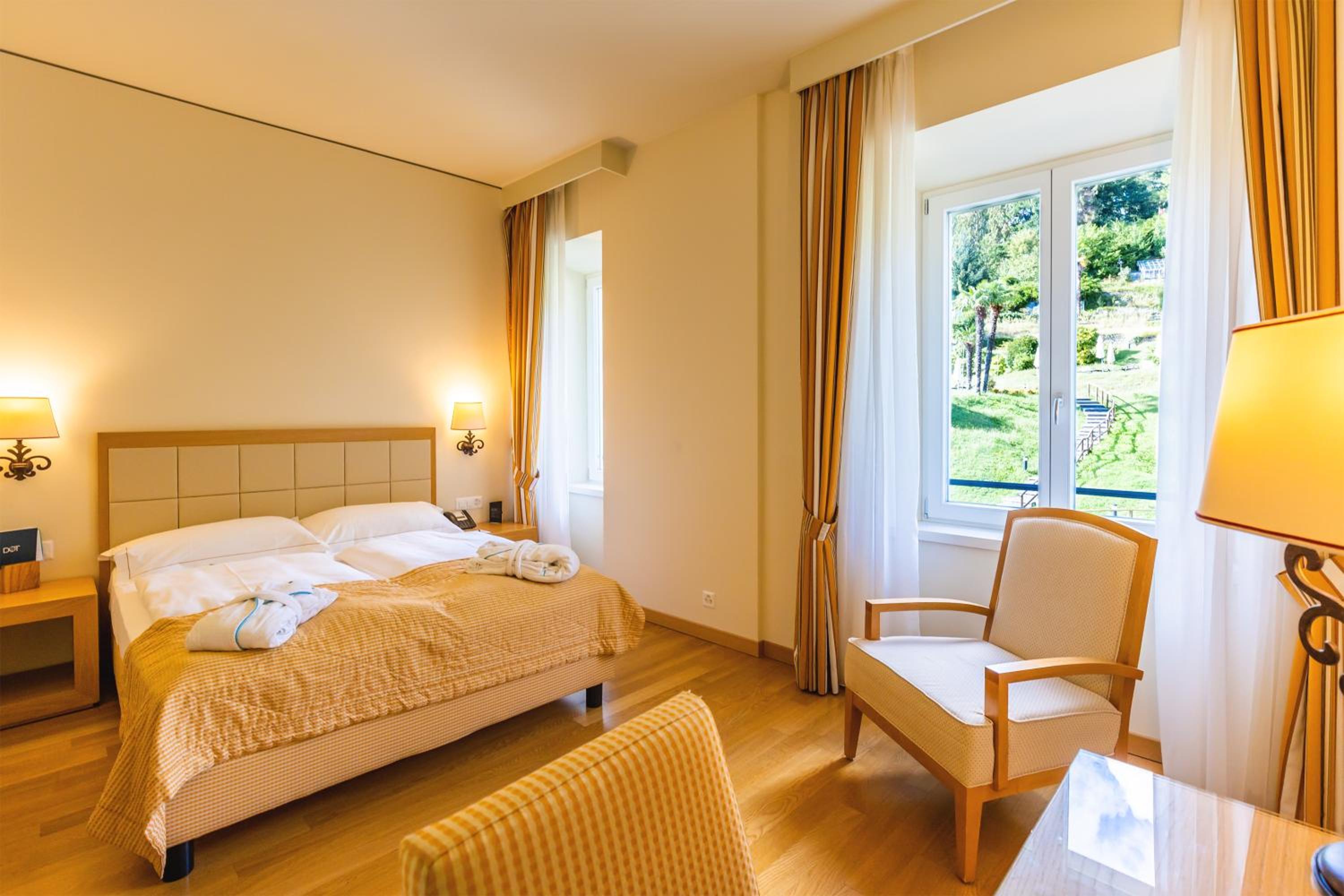 Comfort Double Room with Garden View - Photo 3