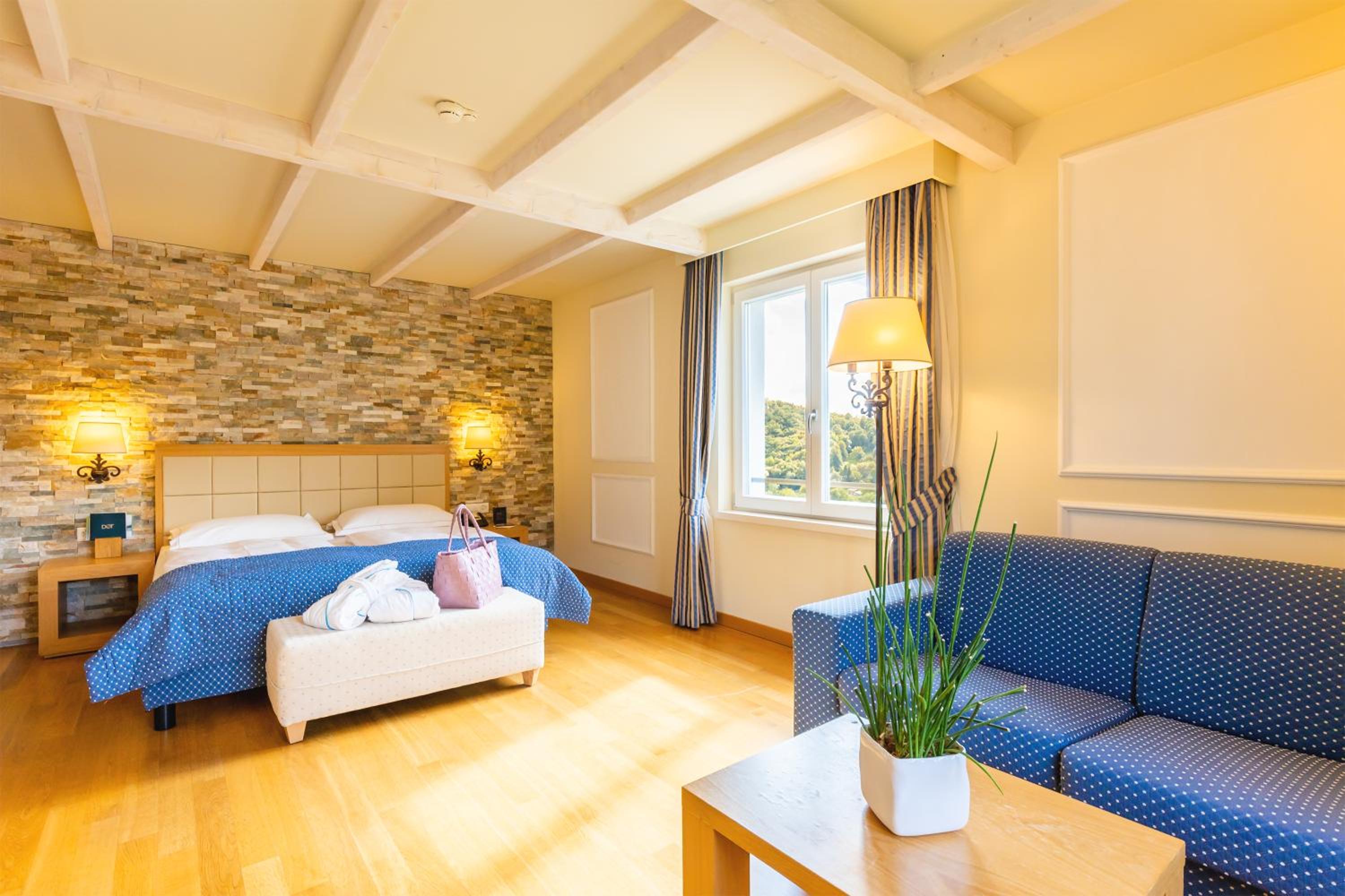 Exclusive Double Room with Garden View - Photo 5
