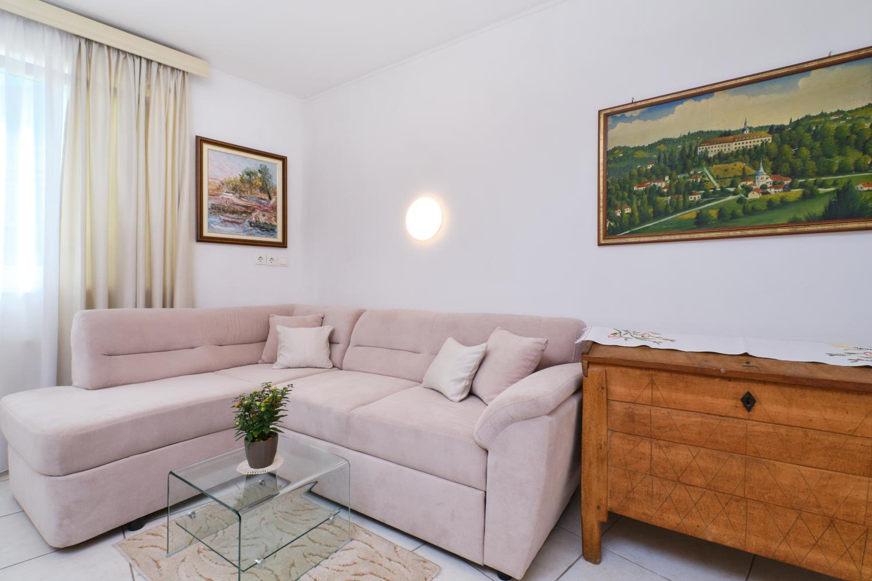 Superior Apartment