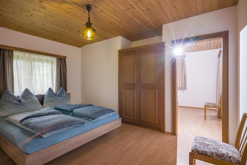 Four-Bedroom Vacation Home photo 3